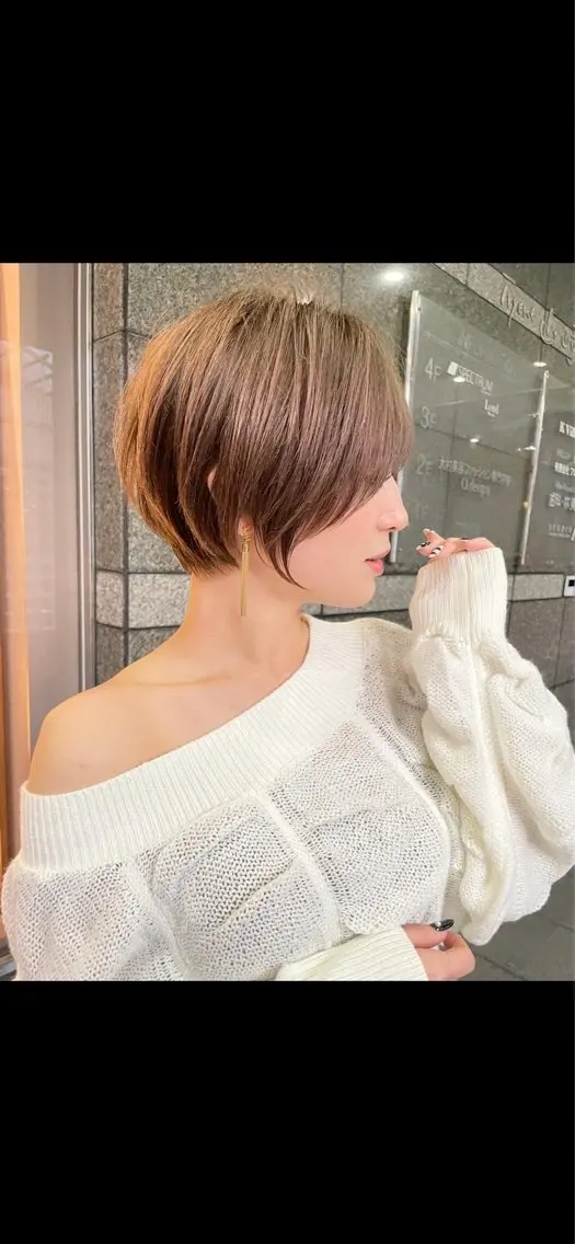 ショート カラー カット ヘアカラー トリートメント Aster 店長 れおんのヘアスタイル