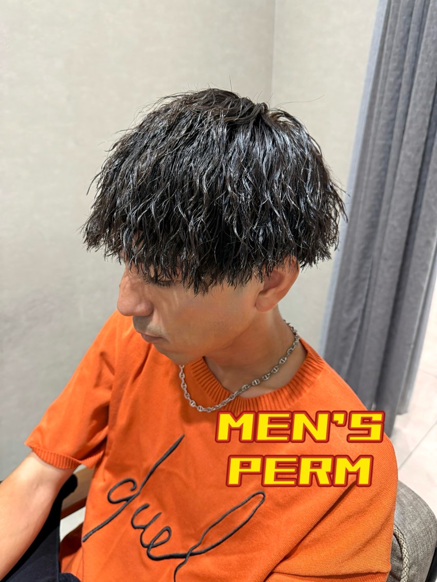 ショート パーマ メンズ メンズバレイヤージュ メンズブリーチ メンズハイライト メンズインナーカラー メンズ韓国風 カット パーマ パーマ、髪質改善指示 No.1✂︎森田✂︎のヘアスタイル