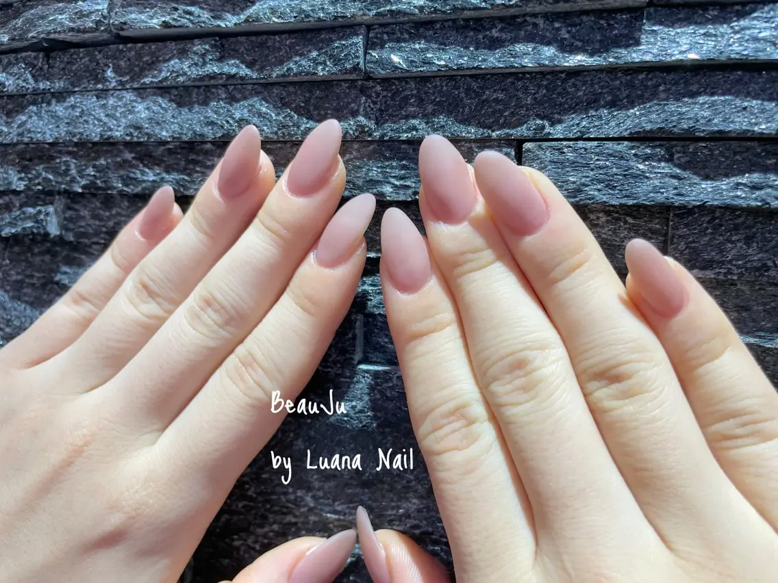 ネイル マットネイル ハンドネイル BeauJu by Luana Nailのネイルデザイン
