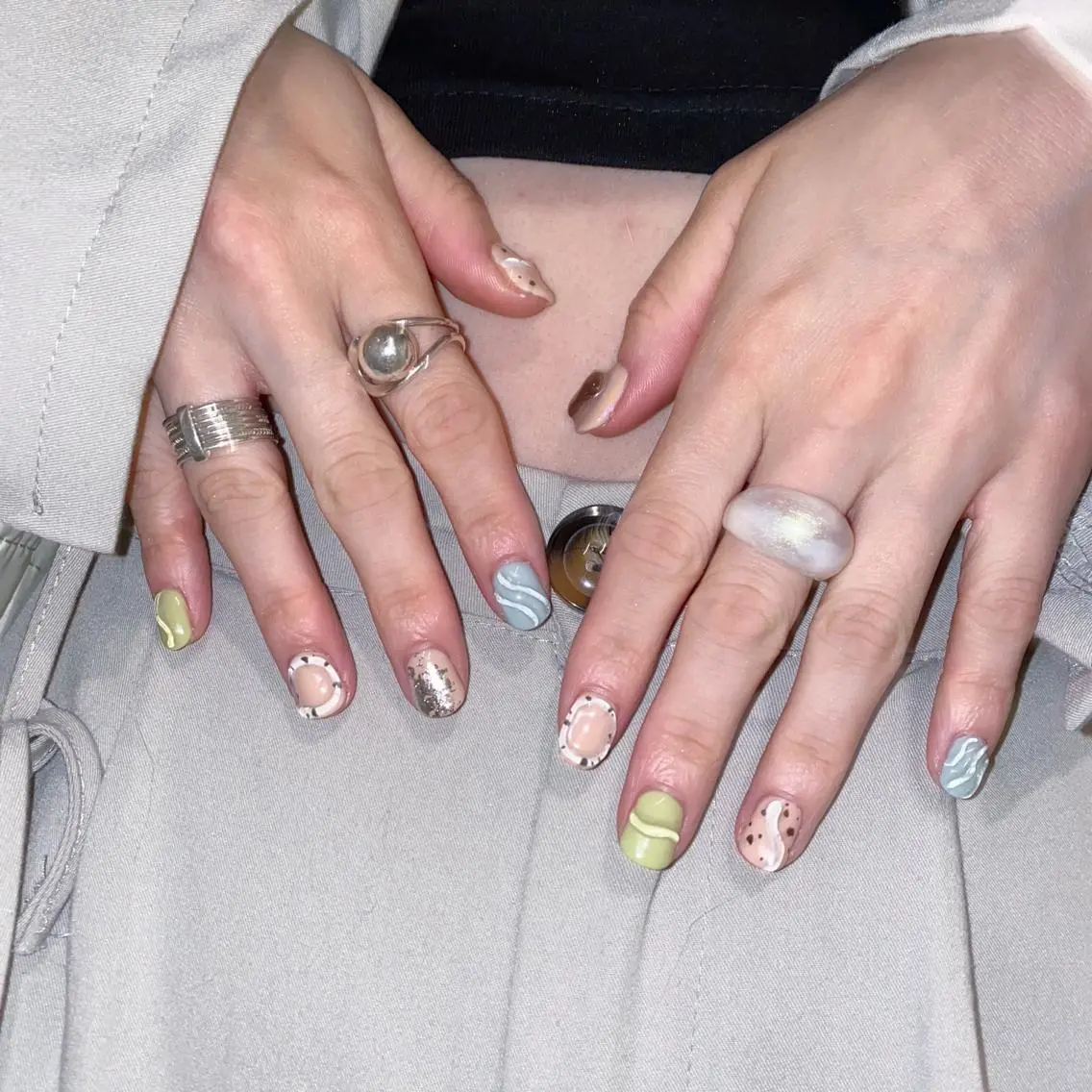 ネイル 氷ネイル・うるうるネイル 韓国ネイル ハンドネイル Nail by Licorneのネイルデザイン