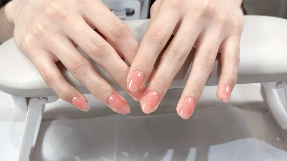 ネイル ハンドネイル 甘 皚萱のネイルデザイン