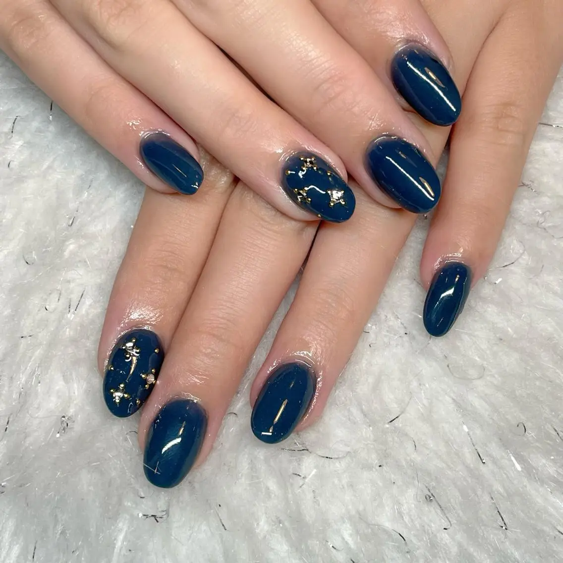 ネイル アートネイル ストーンネイル ハンドネイル Feel ‪‪☺︎‬Yuriaのネイルデザイン