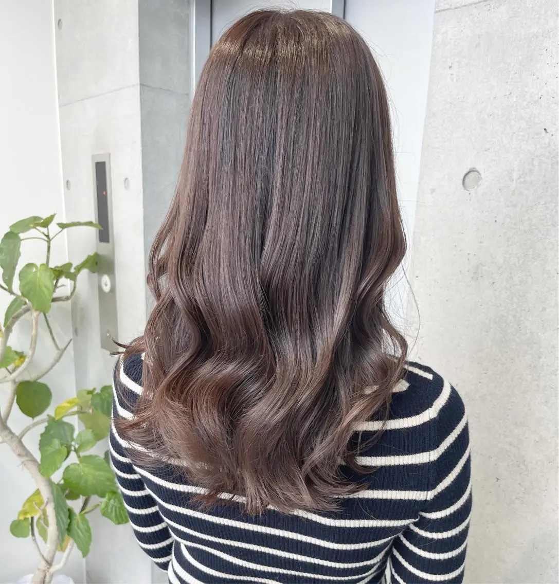 セミロング カラー パーマ ヘアアレンジ カット ヘアカラー トリートメント 透明感カラー✂︎ /縮毛矯正/YUKAのヘアスタイル