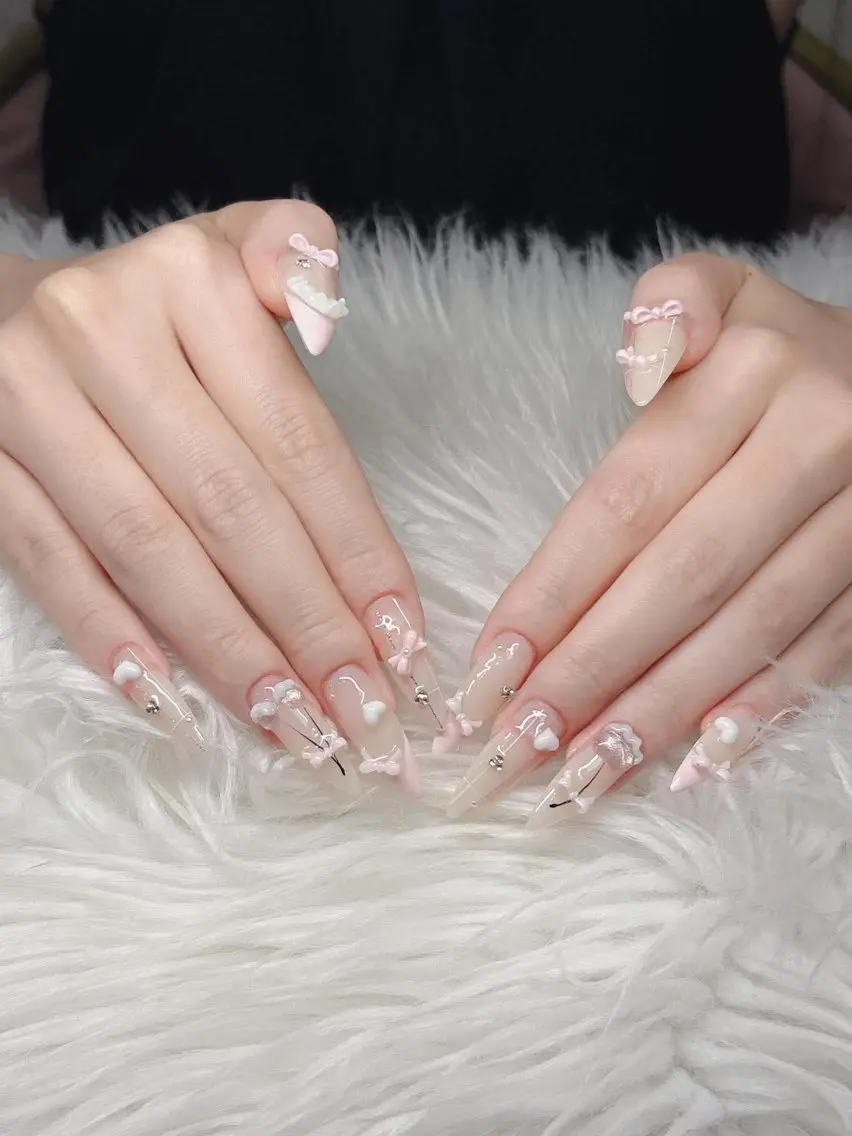ネイル 長さ出し グラデーション 卒業式 キラキラネイル マグネットネイル ハンドネイル Lee Nailsのネイルデザイン
