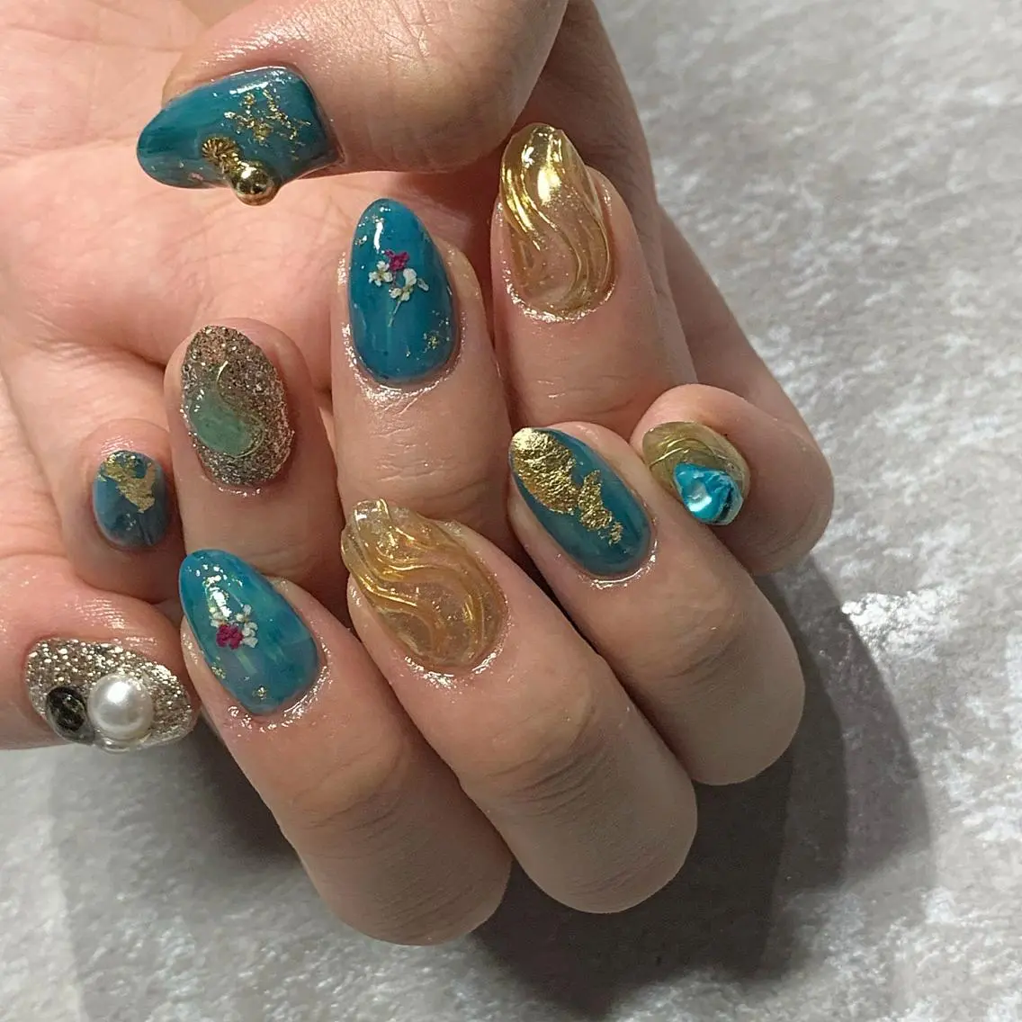 ネイル ハンドネイル ハンドケア lylynail YUUKAのネイルデザイン