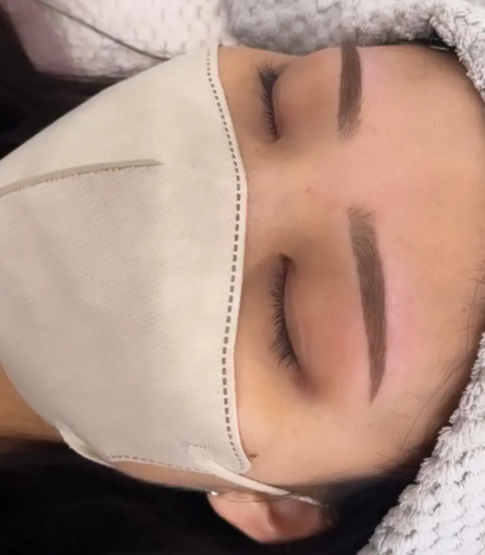 アイブロウ Jige Ririaのマツエク・マツパデザイン