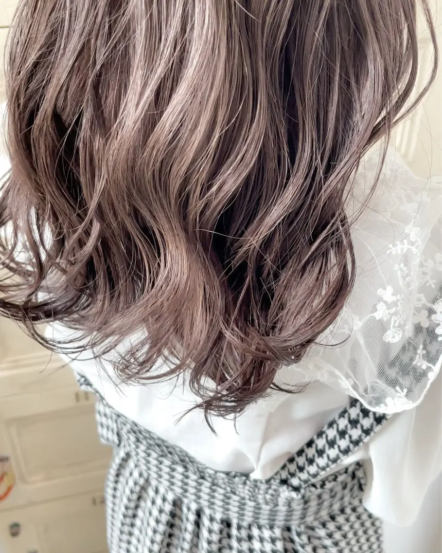 セミロング カット ヘアカラー トリートメント レイヤーカット｜高崎 ｜艶カラー｜剣持友希のヘアスタイル
