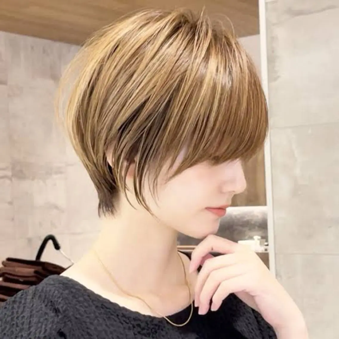 ショート おん眉美容師eMu✄ yuka‪🤍のヘアスタイル