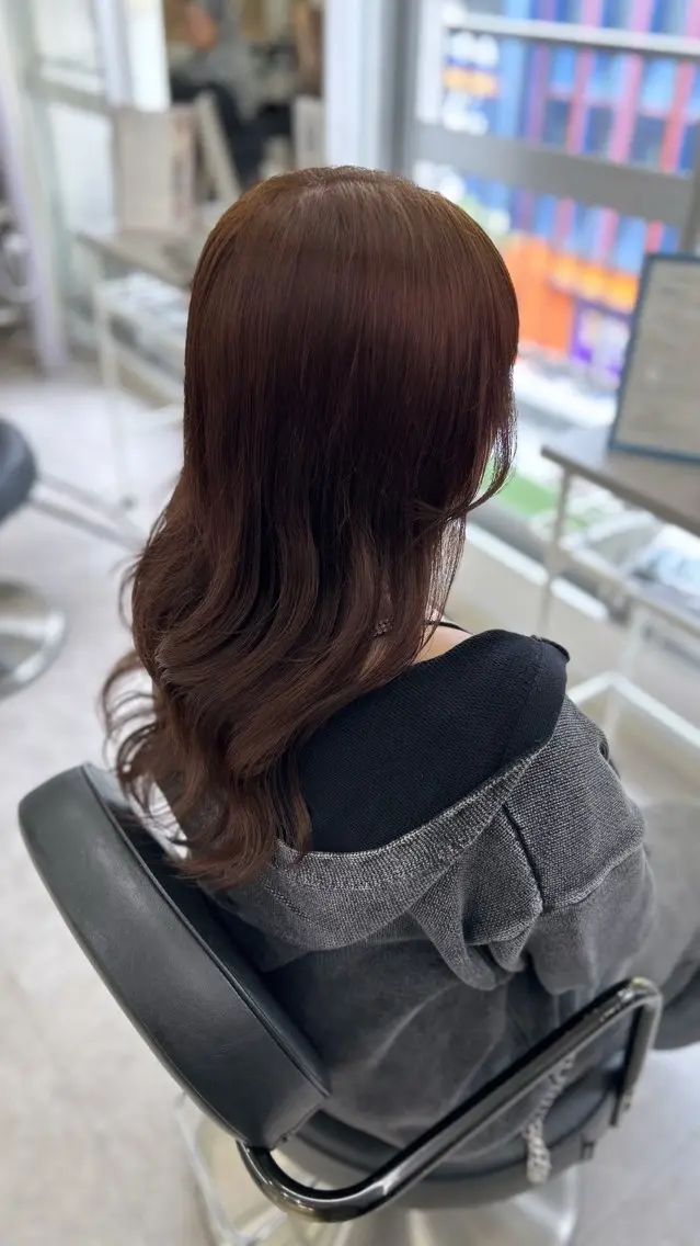 ロング カラー ツヤ感ワンカラー🎀 NAOのヘアスタイル