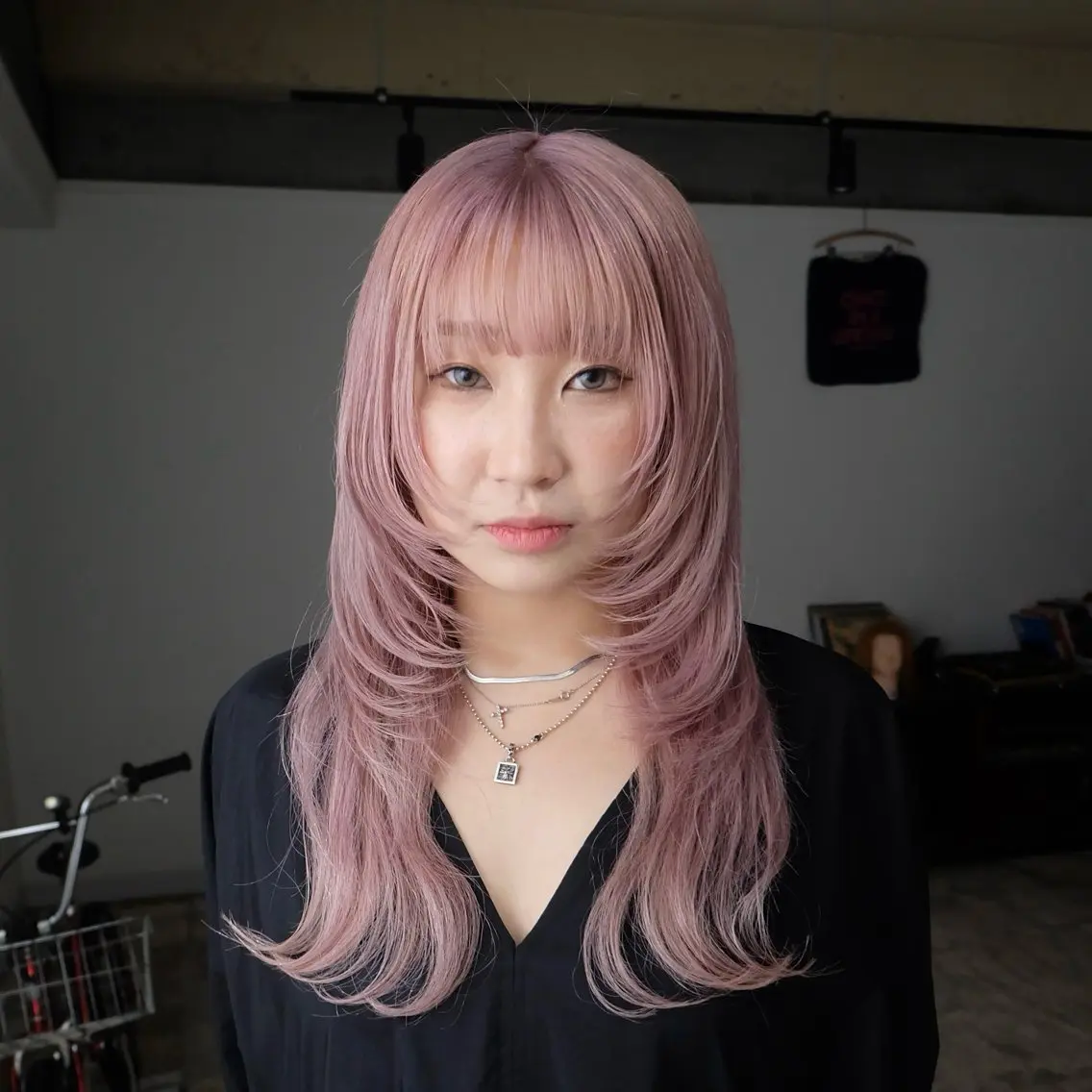 ロング 佐藤 しずくのヘアスタイル