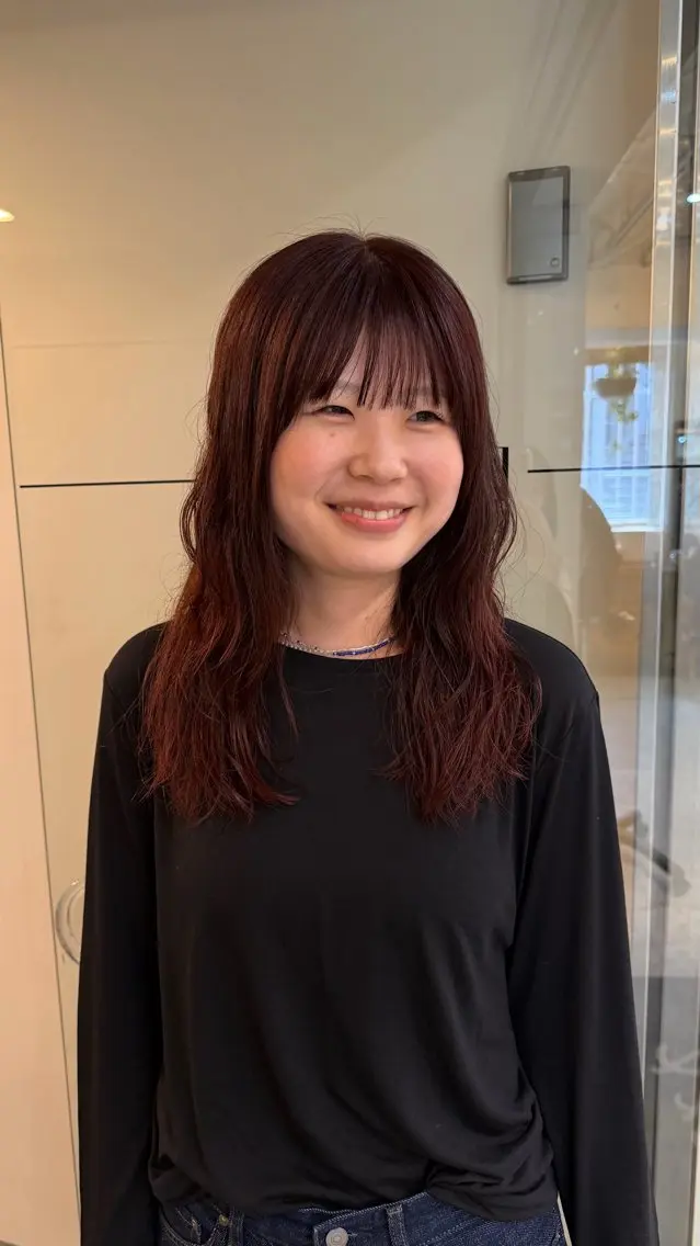 ミディアム カラー カット ヘアカラー momoka Jr.stylistのヘアスタイル