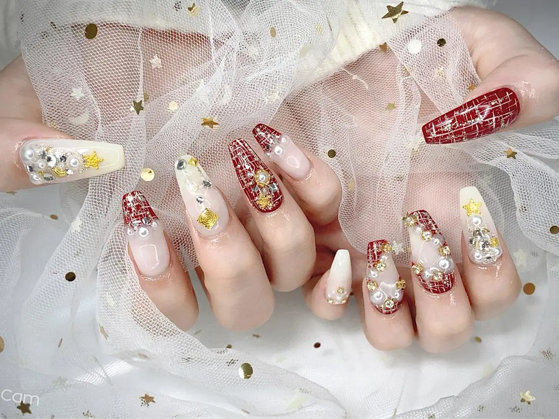 ネイル I-nailロング /ワンホン/キラキラのネイルデザイン