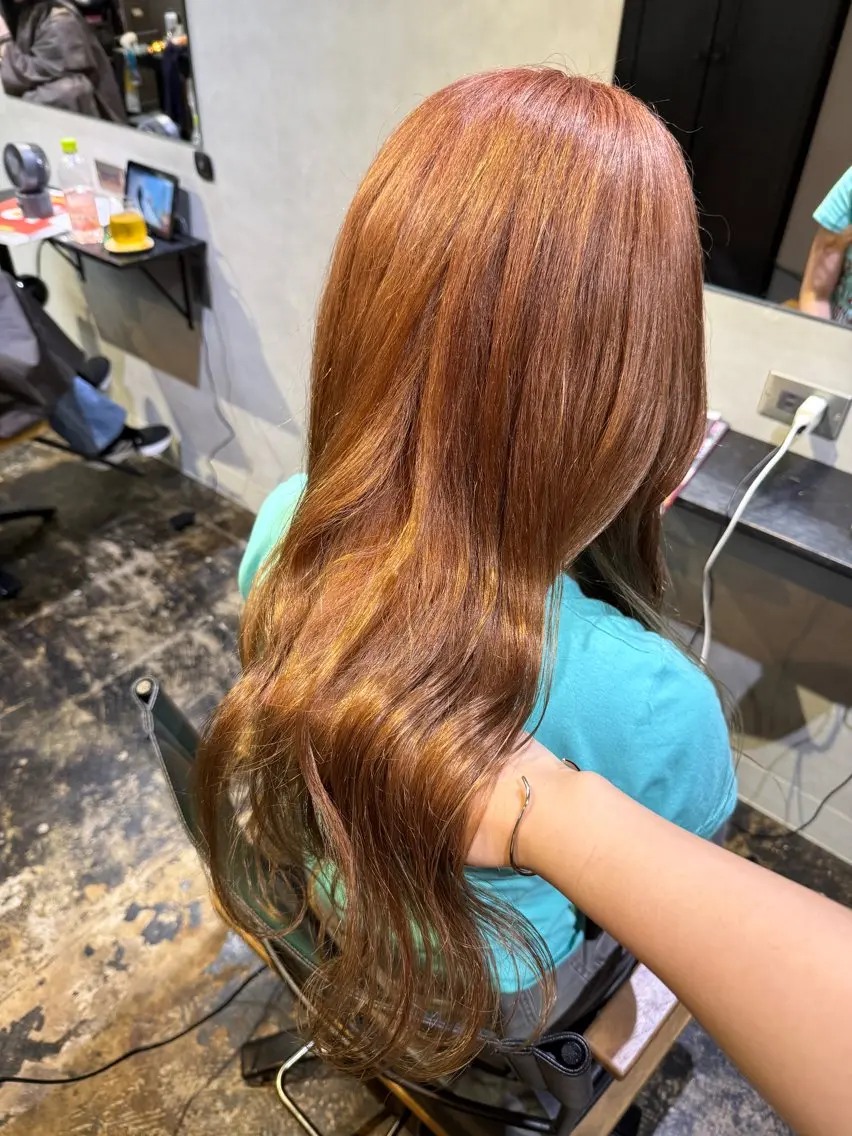 ロング カラー カット ヘアカラー トリートメント 透明感カラー/パーマ 🌀アオノのヘアスタイル