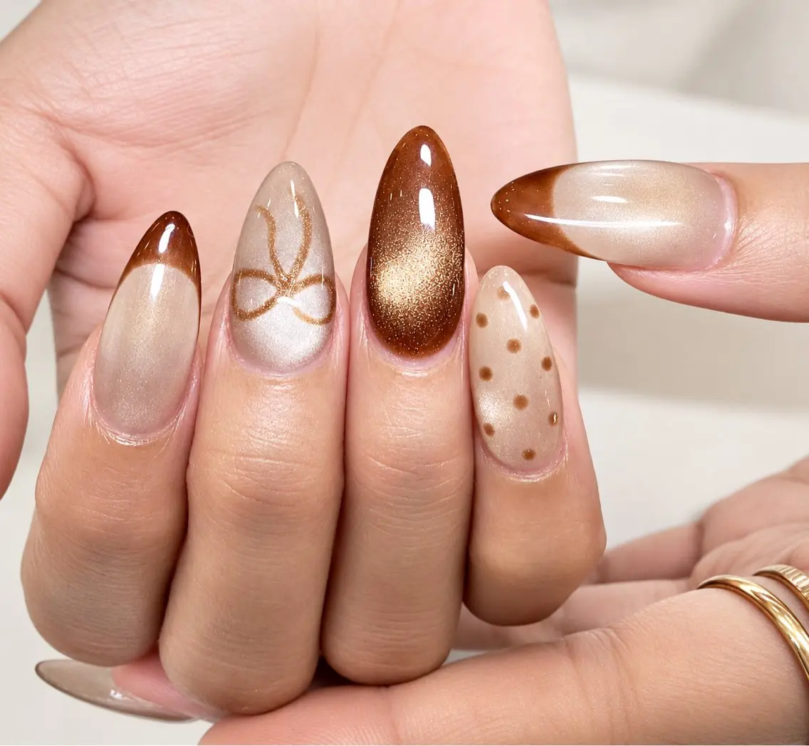 ネイル ブラウン ドット ニュアンスネイル リボン ハンドネイル LYYM Salon Momoのネイルデザイン