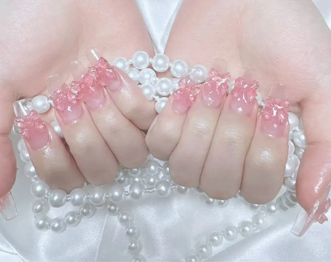 ネイル アートネイル チークネイル フラッシュネイル 韓国ネイル マグネットネイル ハンドネイル Rs nail 新宿西口のネイルデザイン
