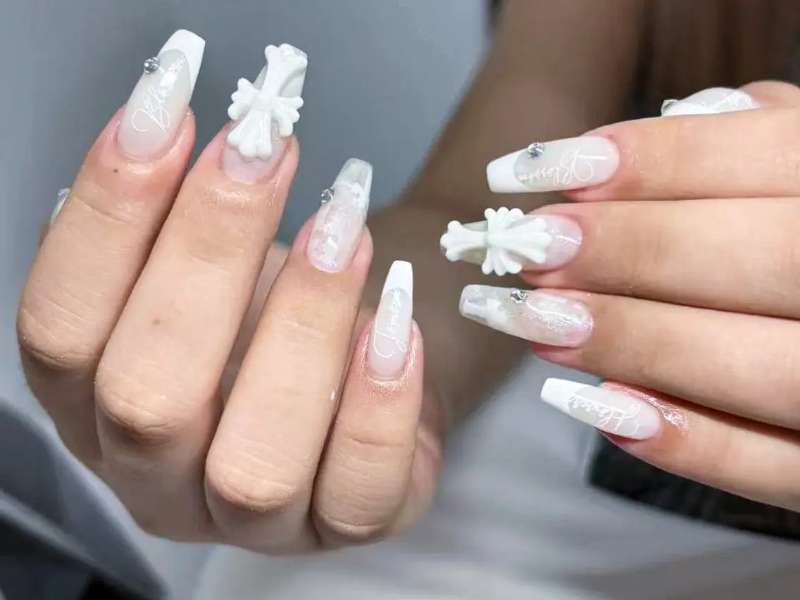 ネイル アートネイル ジェルネイル マグネットネイル Lu nailsalonのネイルデザイン
