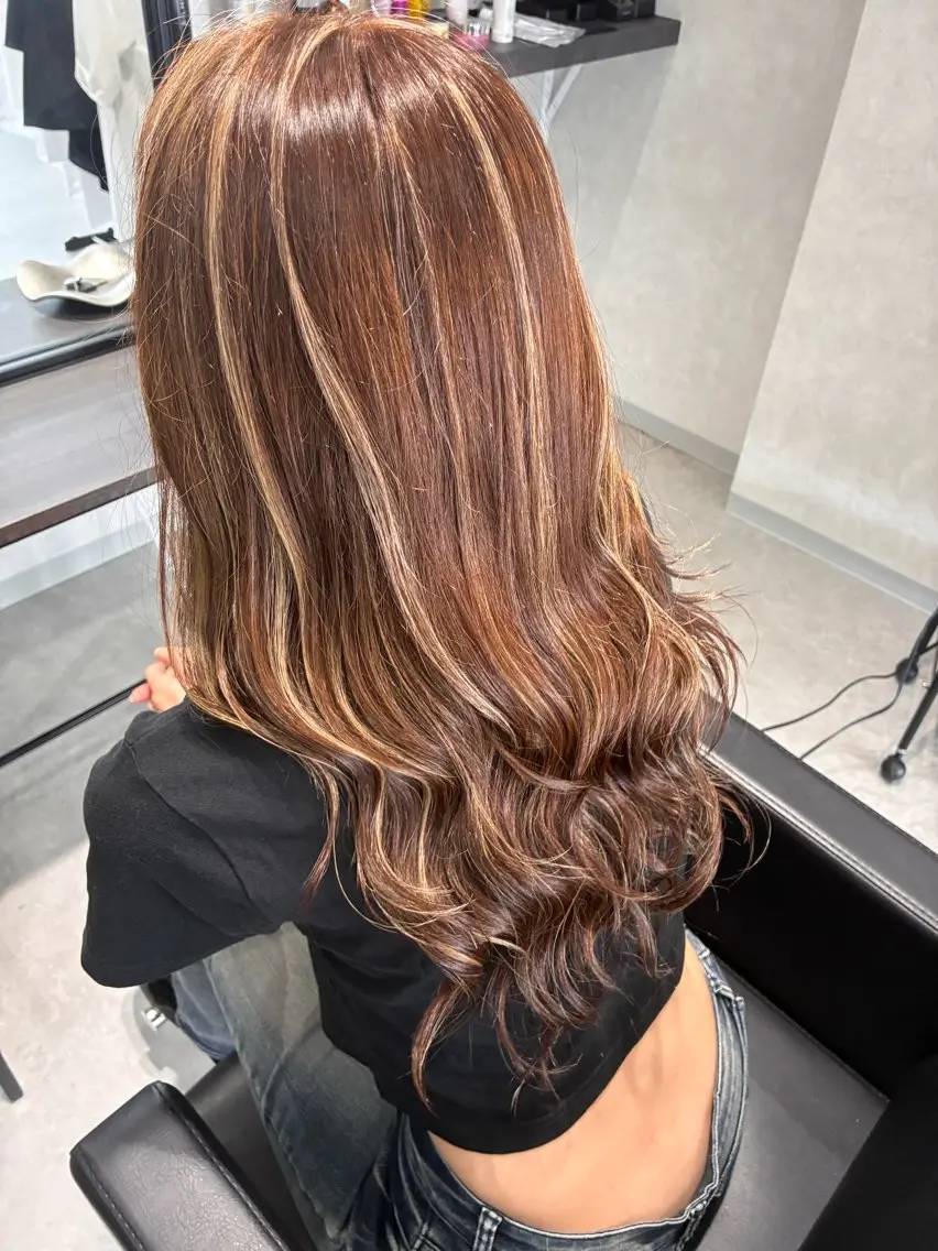 カラー ハイライトカラー 中村 真珠のヘアスタイル