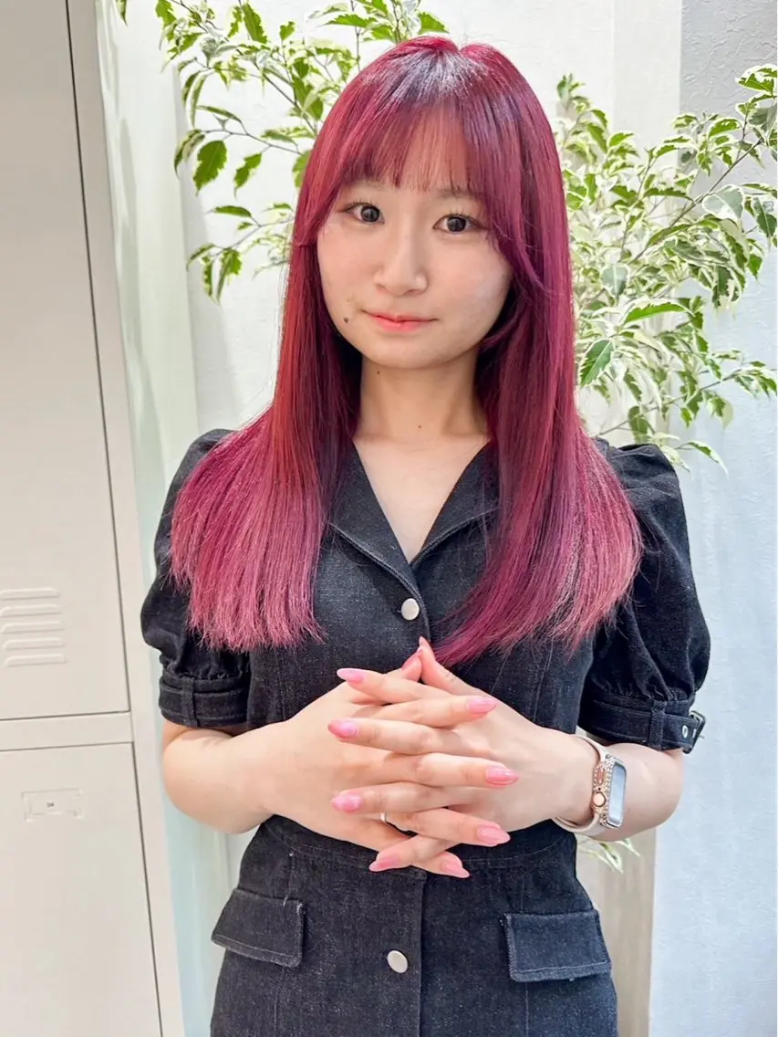 ロング カラー ブリーチ 透明感カラー ピンクカラー ヘアカラー 中野 芽郁のヘアスタイル