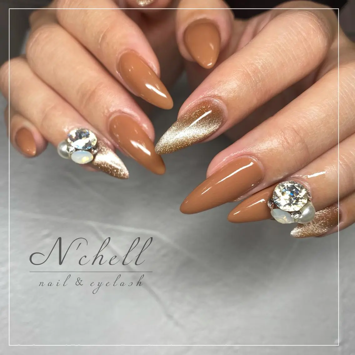 ネイル Nailist Aoiのネイルデザイン