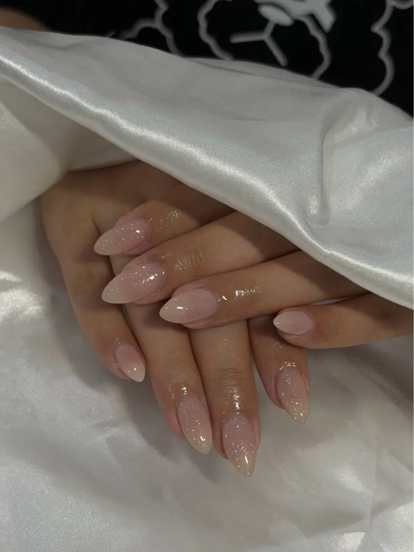 ネイル ハンドネイル LAVISH sakiのネイルデザイン