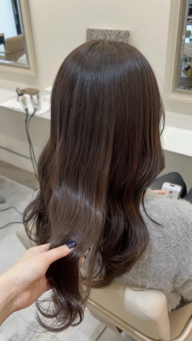 ロング カット ヘアカラー トリートメント オオバヤシ マホのヘアスタイル