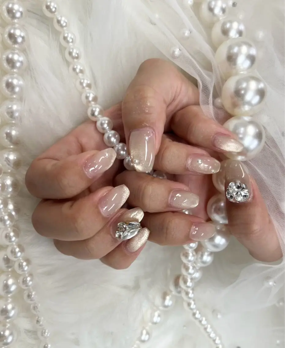 ネイル マグネットネイル Queeens nailのネイルデザイン