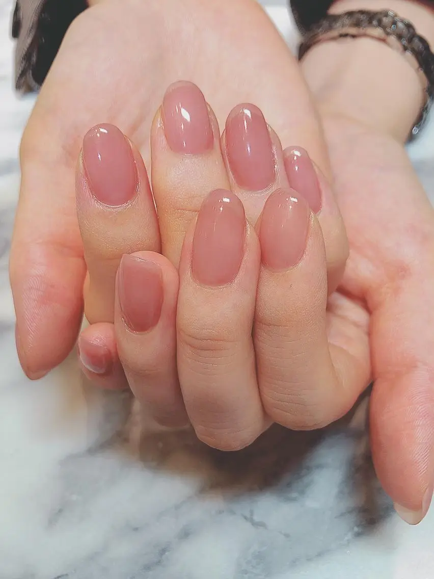 新規ジェルネイル オフあり シンプル ワンカラー/ラメグラデーションの写真