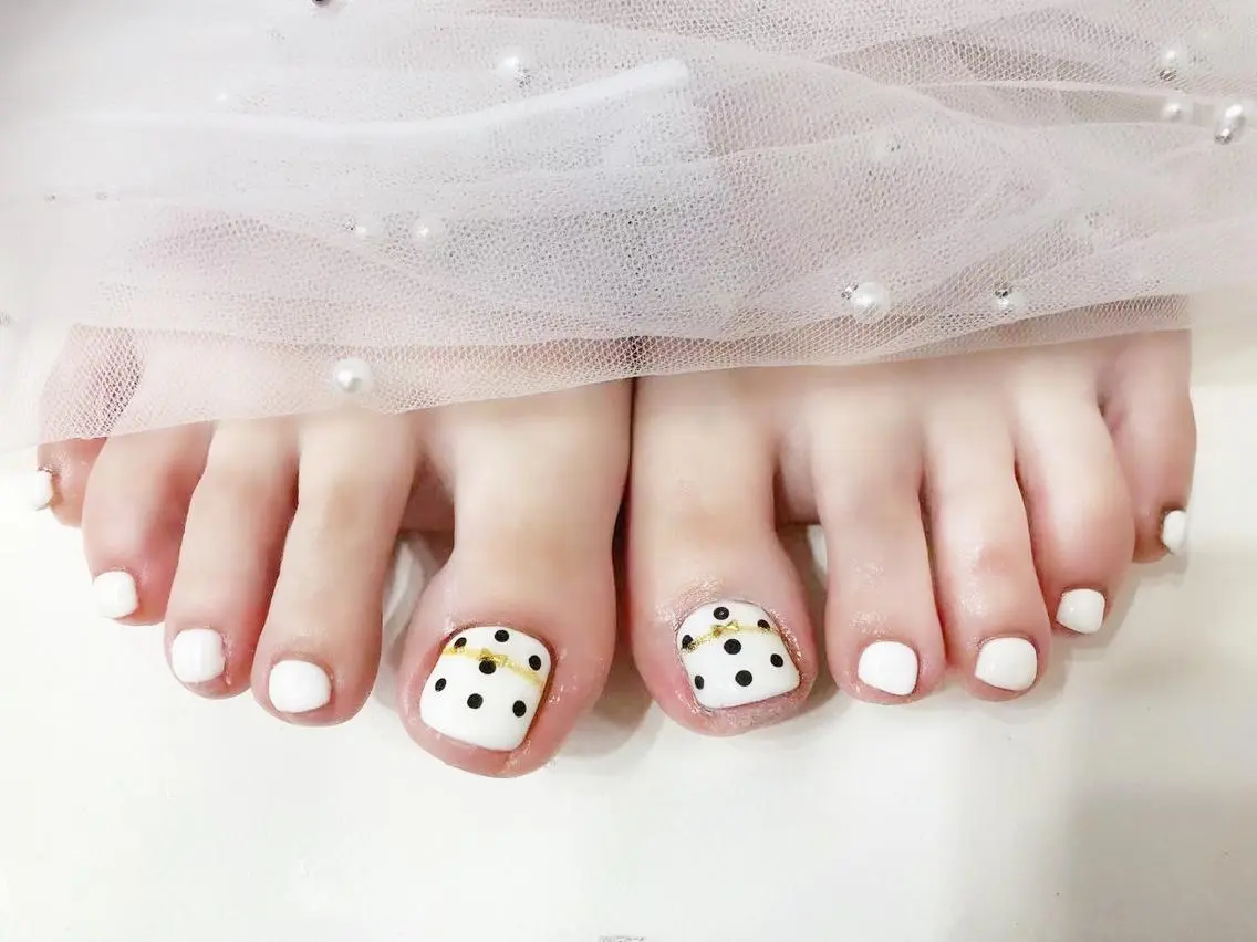 ネイル マジック ミラーのネイルデザイン