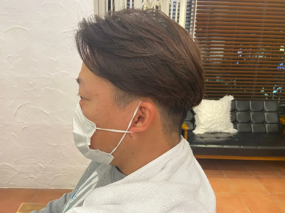 ショート カラー パーマ メンズ カット ヘアカラー 艶髪🪄透明感カラー 井戸大喜のヘアスタイル