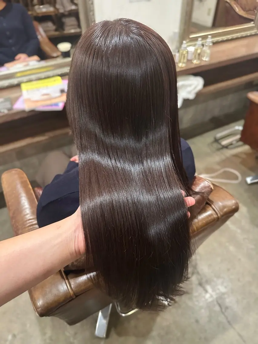 カット+ワンカラー+リペアトリートメント✨の写真