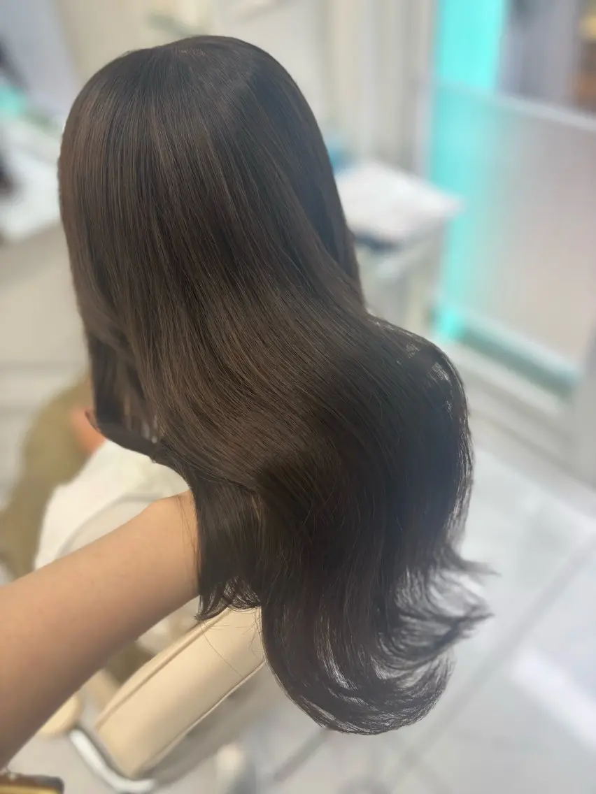 ロング カット ヘアカラー トリートメント 透明感ツヤカラー/ 縮毛矯正/静岡のヘアスタイル