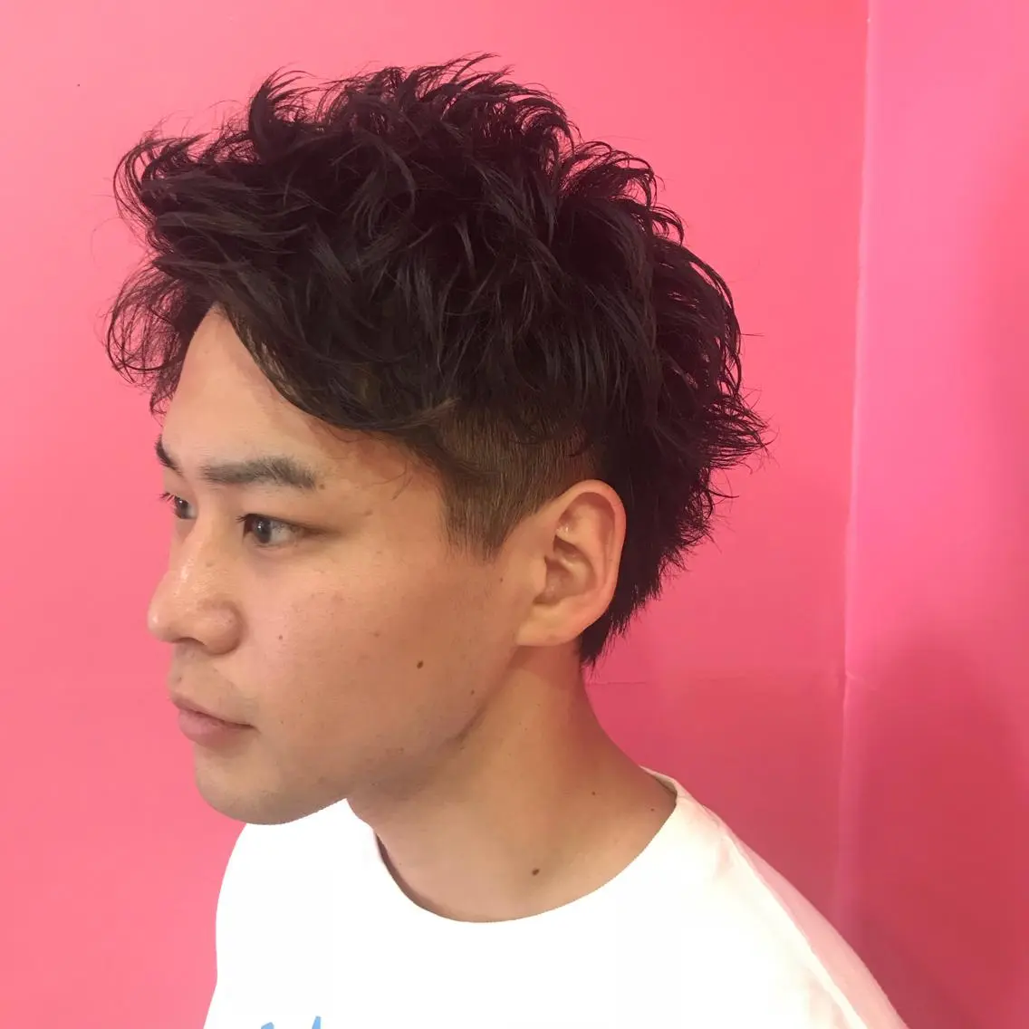 ショート パーマ メンズ アップバング メンズパーマ ショートヘア ニュアンスパーマ カット Vir by browのヘアスタイル