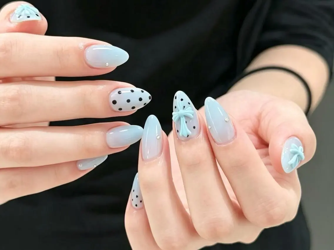 ネイル メンズ メンズ韓国風 アートネイル オーロラネイル チークネイル 長さ出し ハンドネイル ハンドケア 🦋new Nail🦋ニノのネイルデザイン