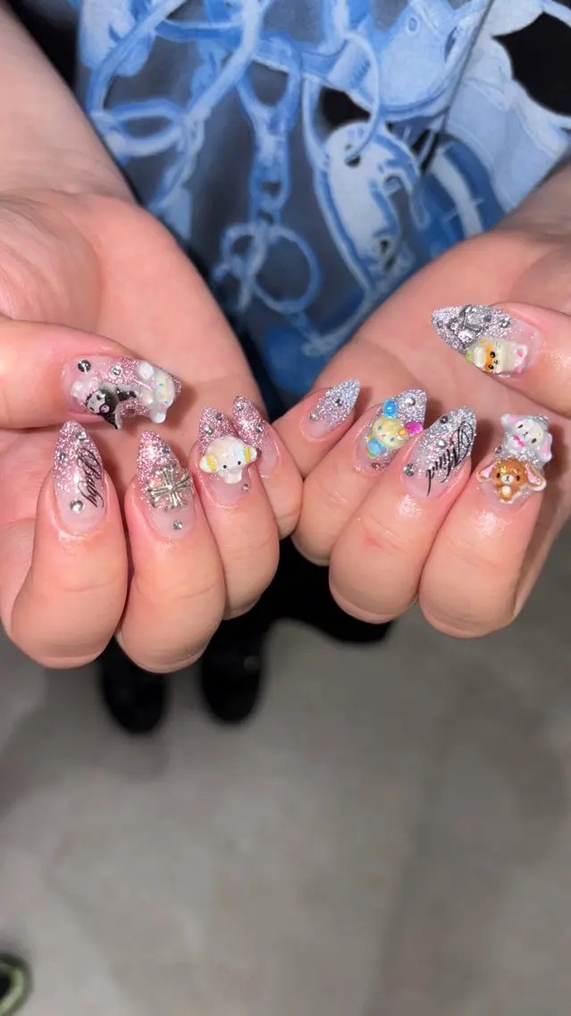 ネイル 🍓個性派ネイル🎶 /Komachi❤️のネイルデザイン