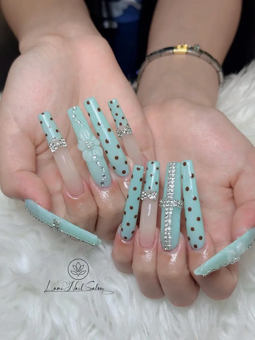ネイル ハンドネイル Lumi Shinokuboのネイルデザイン