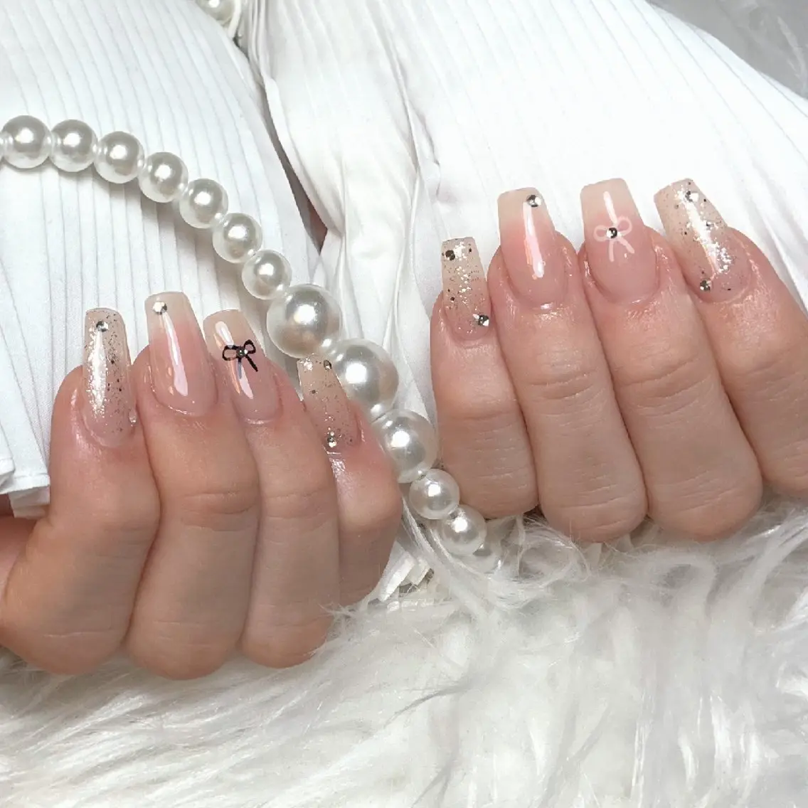 ネイル 🍭Yun nail hyejin🌸のネイルデザイン