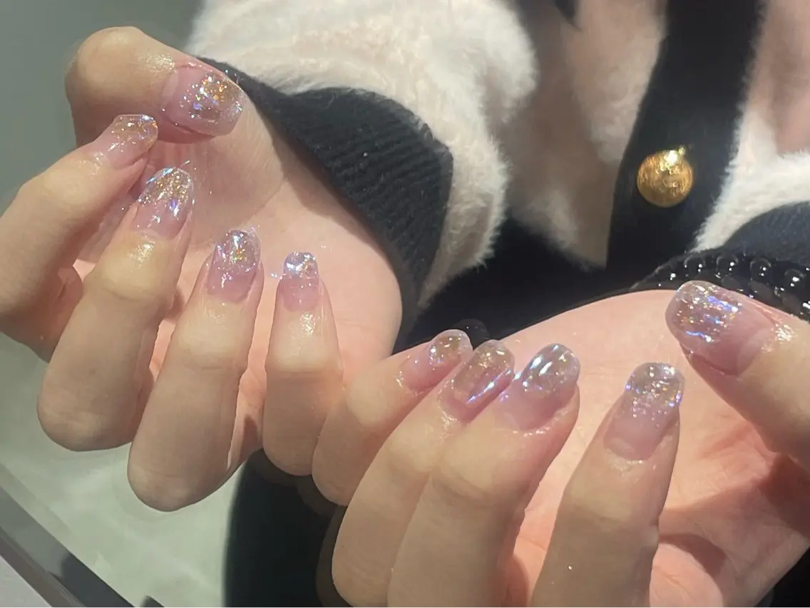うるうるキラキラ氷ネイル🧊の写真