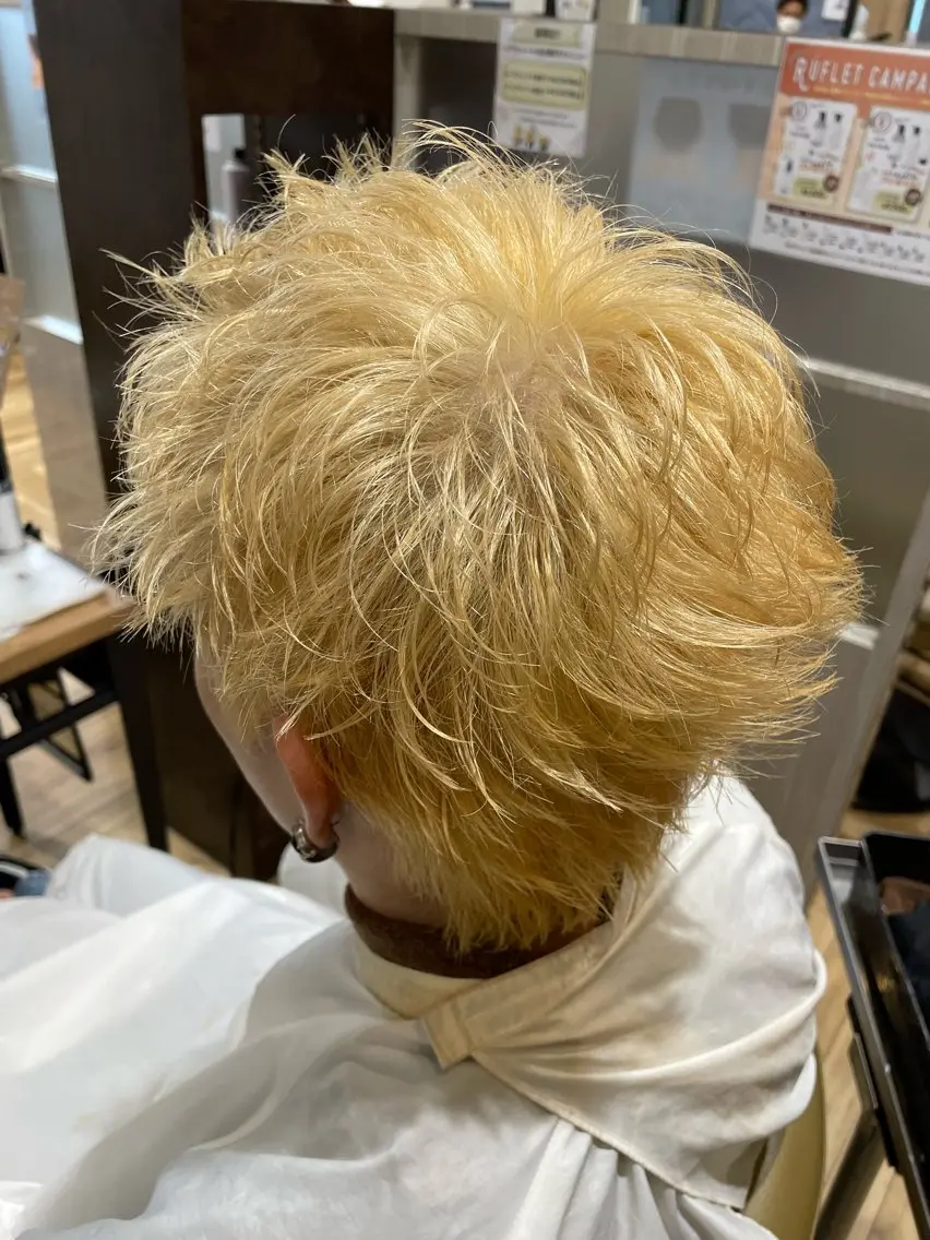 ショート ショートヘア 小島 陽成のヘアスタイル