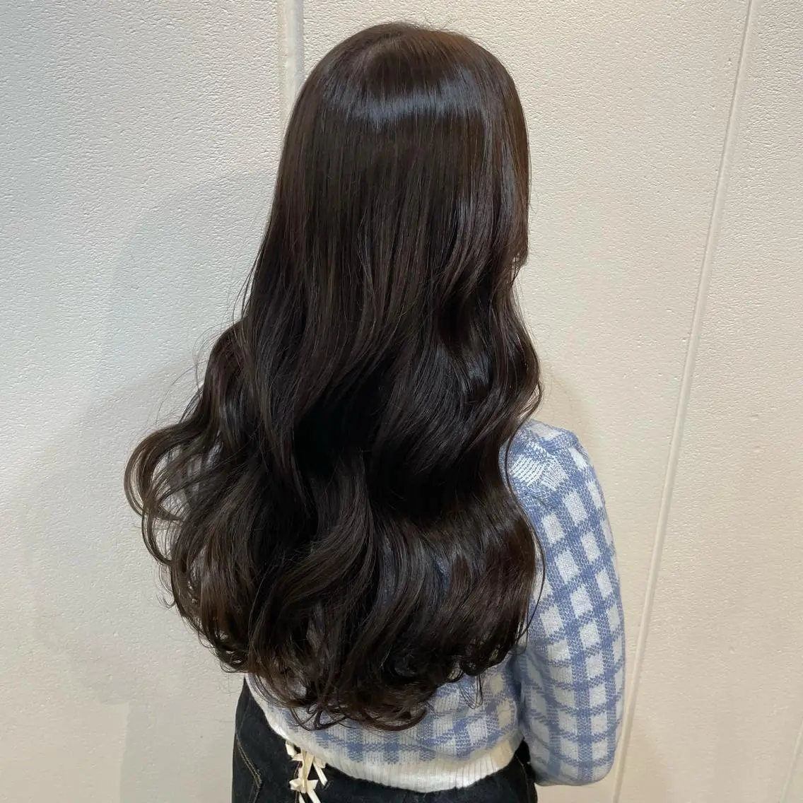 ロング カラー 黒髪 ラベンダーカラー Lolonois梅田 /Okazaki:)のヘアスタイル