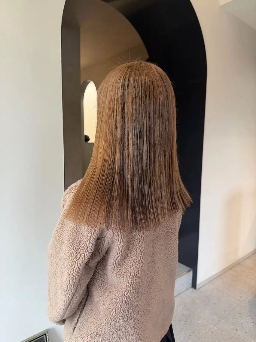 ミディアム カラー カット ヘアカラー トリートメント SHIINA シイナのヘアスタイル