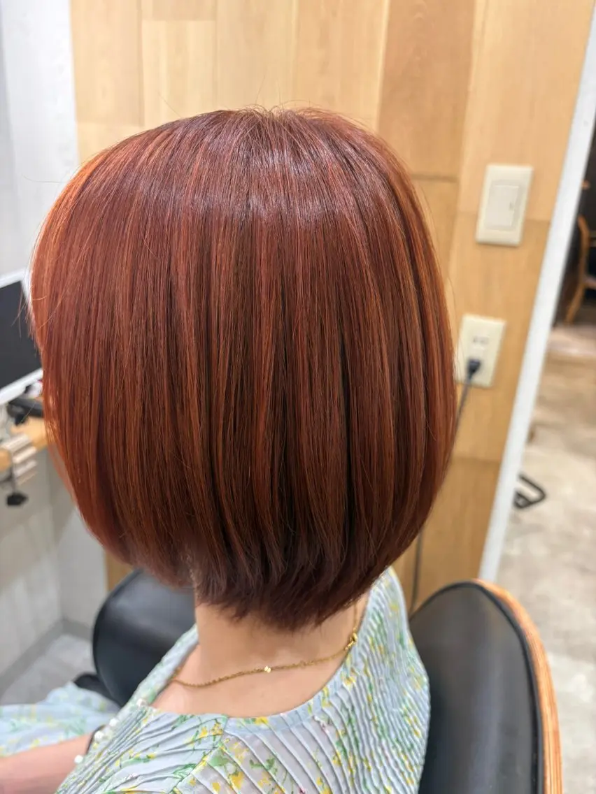 ショート カット ヘアカラー 白鳥 正孝のヘアスタイル