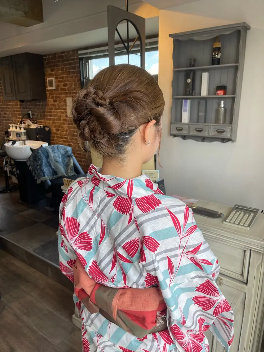 ロング ヘアアレンジ ヘアセット Felice Erikaのヘアスタイル
