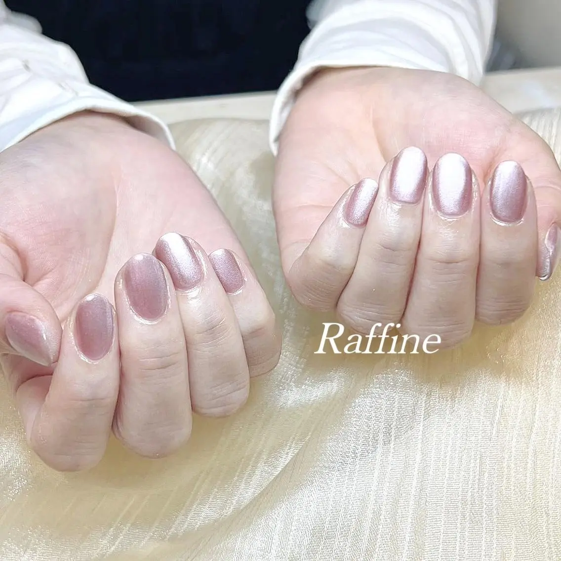 ネイル RAFFINE haru🦋🩵のネイルデザイン