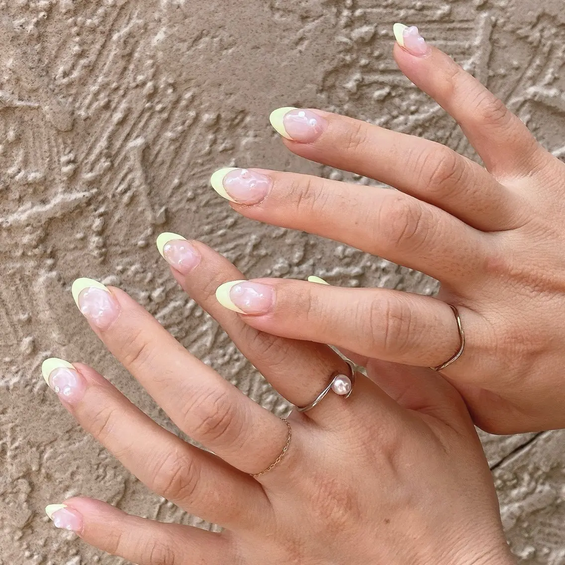ネイル フレンチネイル ハンドネイル nails 🎀meのネイルデザイン