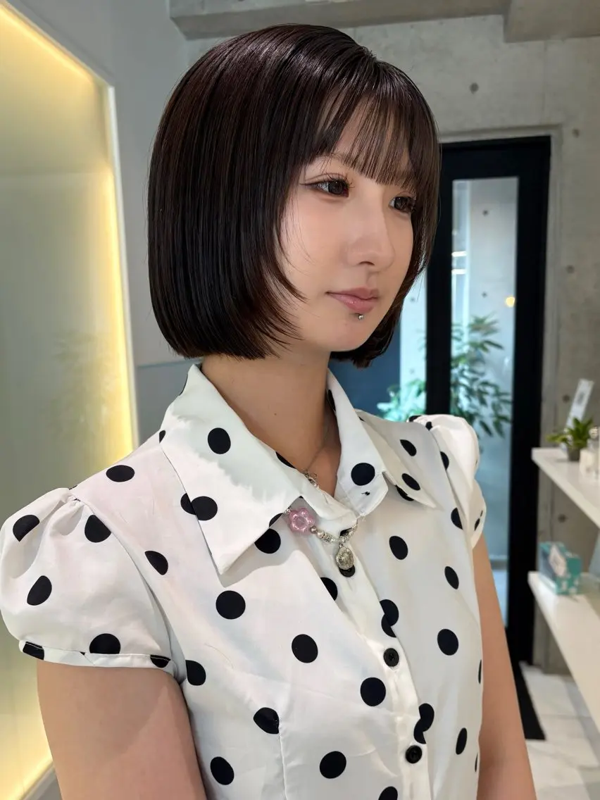 ショート ボブ 顔周りカット レイヤーカット カット トリートメント nanami /ボブ/透明感カラーのヘアスタイル