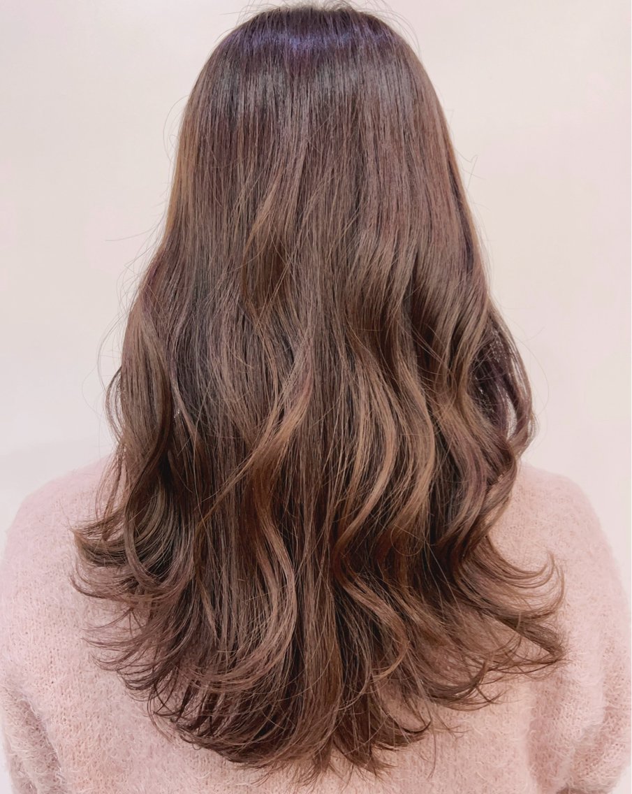 ロング カラー ロングレイヤー ベージュカラー ブリーチ ブリーチなしカラー ピンクカラー ヘアカラー 平田 一成のヘアスタイル