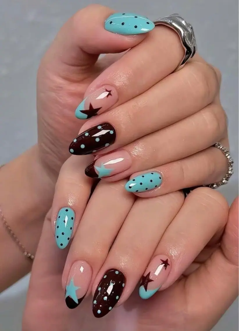 ネイル フラッシュネイル フレンチネイル グラデーション キラキラネイル 韓国ネイル ハンドネイル Hy nailsのネイルデザイン