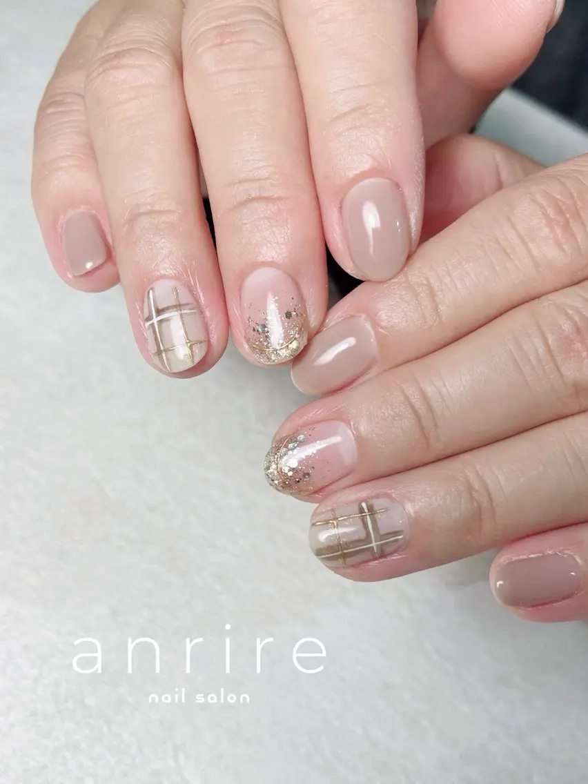 ネイル ジェルネイル グリーン ラメ(グリッター) ミラーネイル パラジェル ハンドネイル nailsalon anrireのネイルデザイン