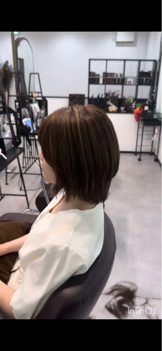 ミディアム カット 𖥔 ݁ ˖✿₊˚⊹ ソウ🐈‍⬛のヘアスタイル