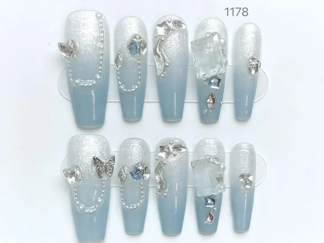 ⏰【時短施術】⏰魅力倍増✨現品プレミアムネイルチッププラン💅🌸上品な指先に変身！の写真